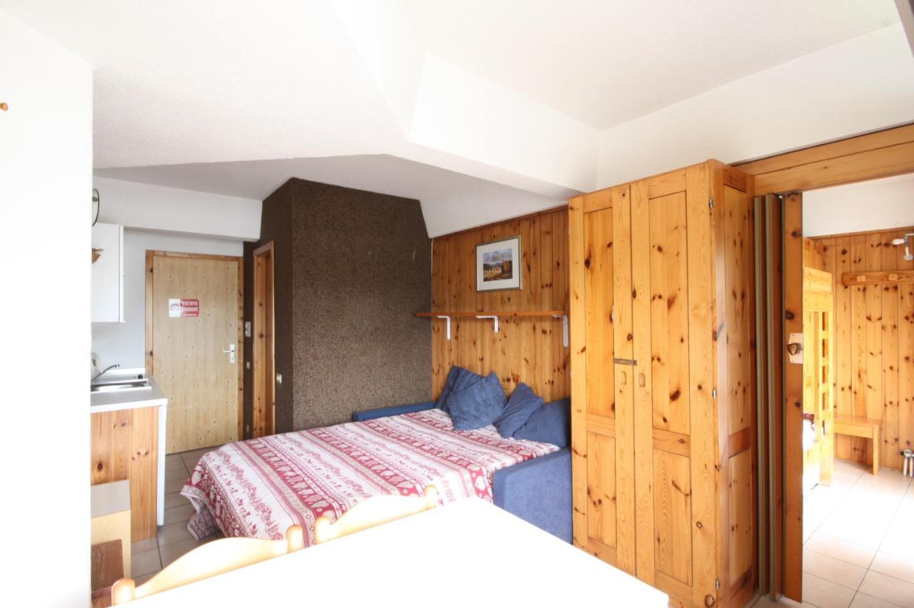 Marilleva 1400 Appartamenti Montana ภายนอก รูปภาพ