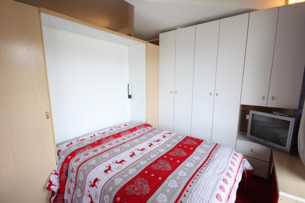 Marilleva 1400 Appartamenti Montana ภายนอก รูปภาพ