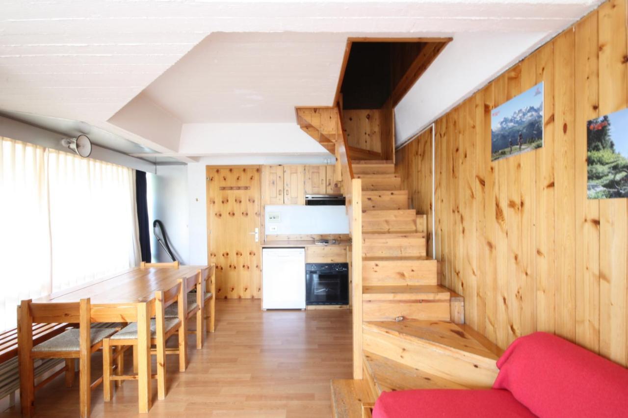Marilleva 1400 Appartamenti Montana ภายนอก รูปภาพ