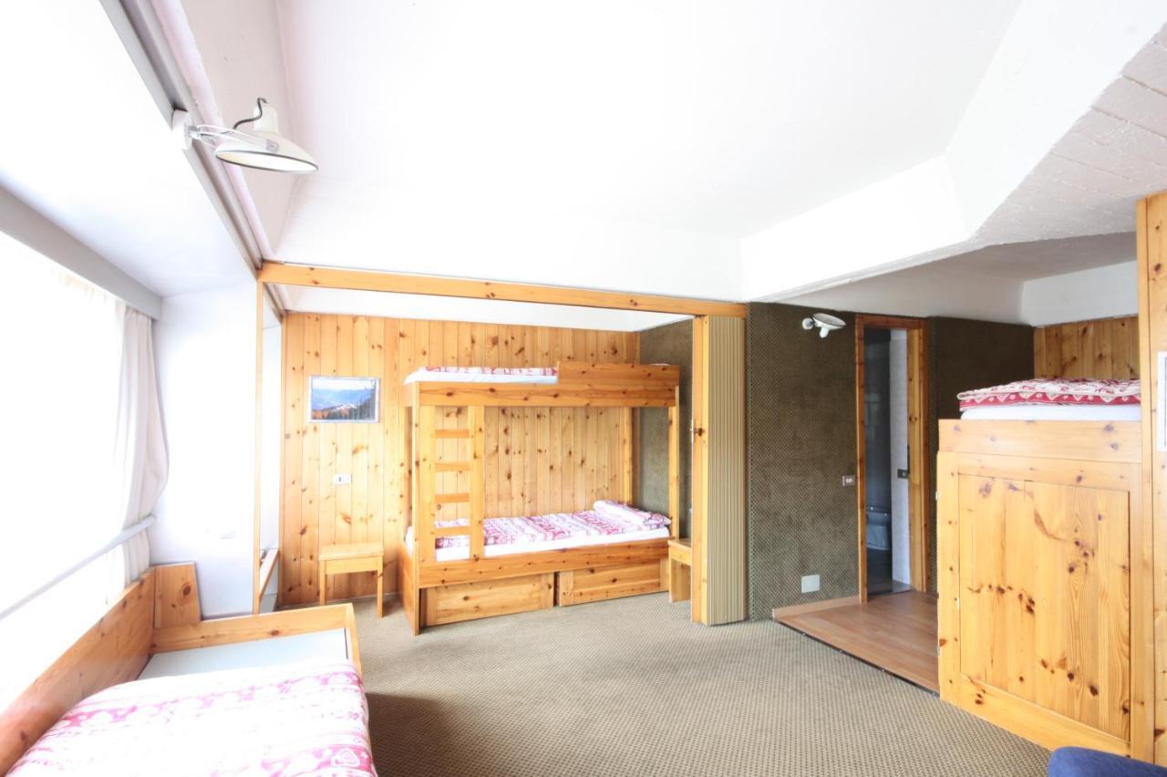 Marilleva 1400 Appartamenti Montana ภายนอก รูปภาพ