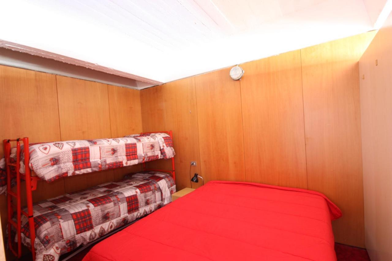 Marilleva 1400 Appartamenti Montana ภายนอก รูปภาพ
