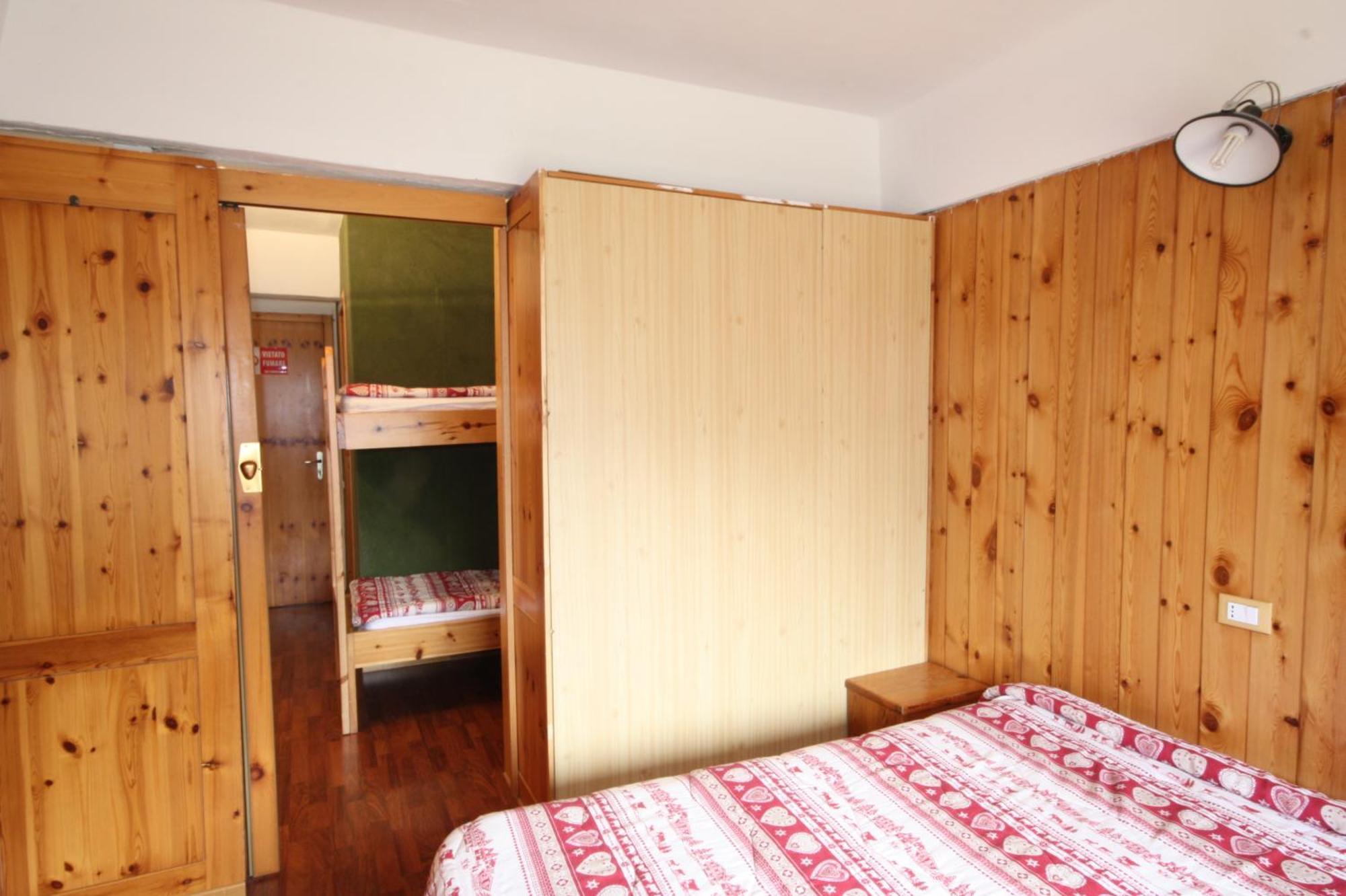 Marilleva 1400 Appartamenti Montana ห้อง รูปภาพ