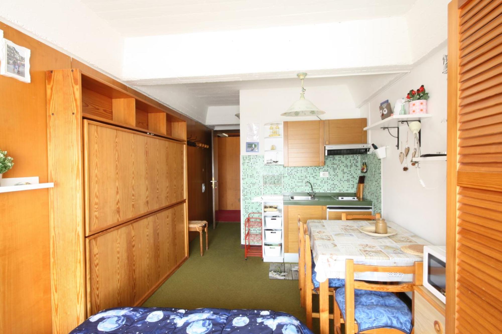 Marilleva 1400 Appartamenti Montana ห้อง รูปภาพ
