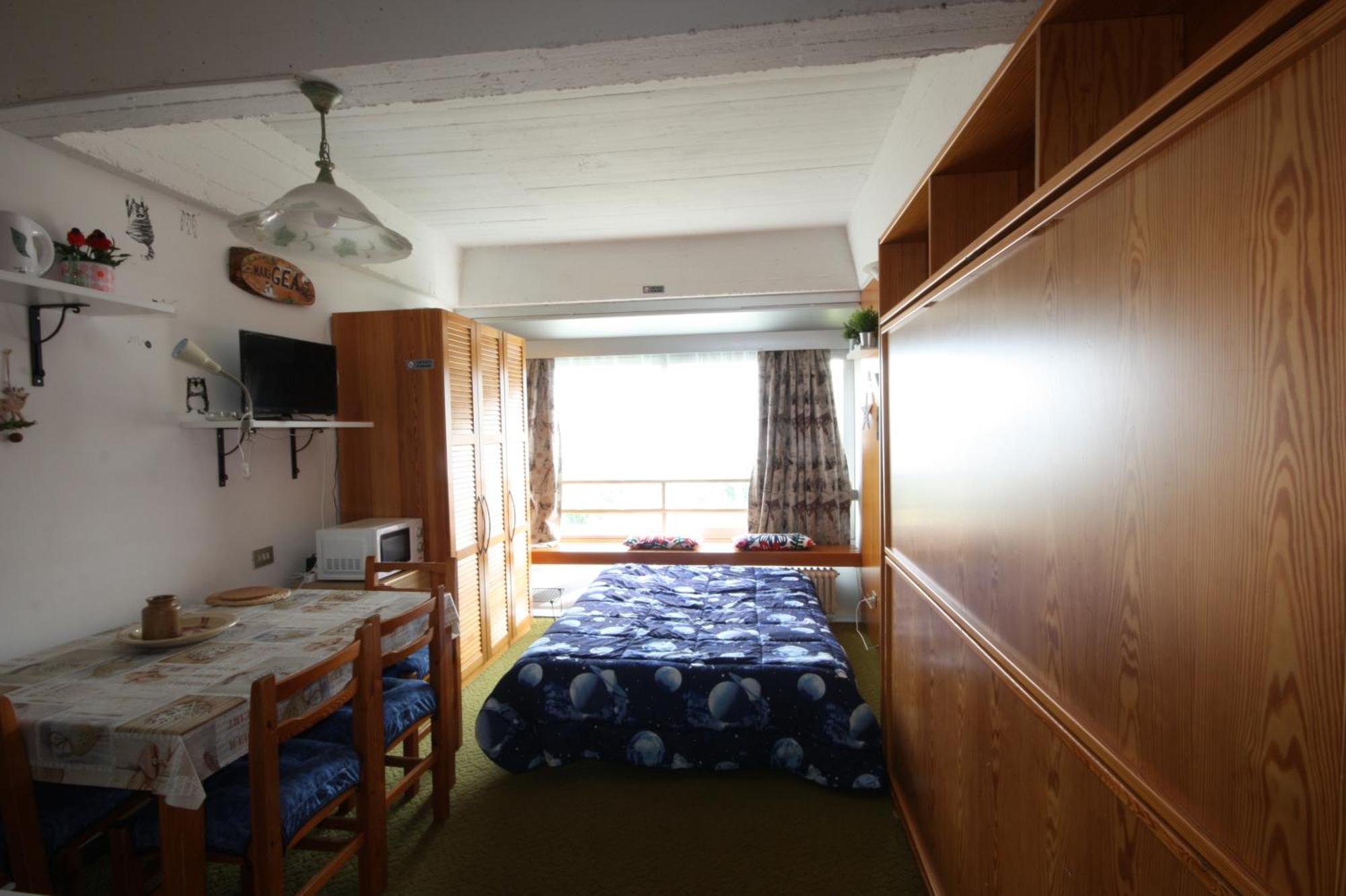 Marilleva 1400 Appartamenti Montana ห้อง รูปภาพ